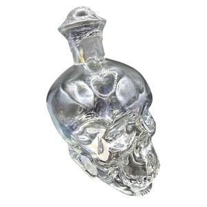 New With Tag Glass Skull Bottle Alcohol Decanter Clear Empty 785 ml With Stopper